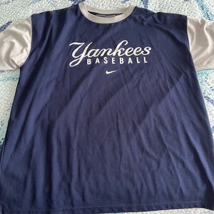 Nike  Yankees Baseball Navy and White Shirt